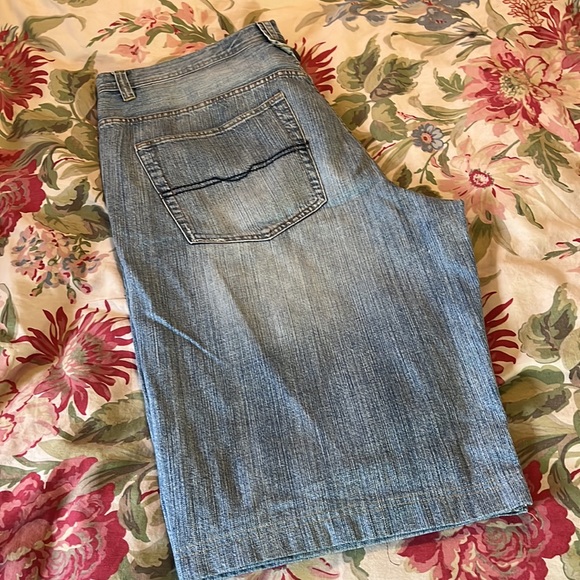 PEPE Jeans BENNY style Size 42 Men's Denim Shorts Broken-In Soft Slight Distress - Picture 16 of 16